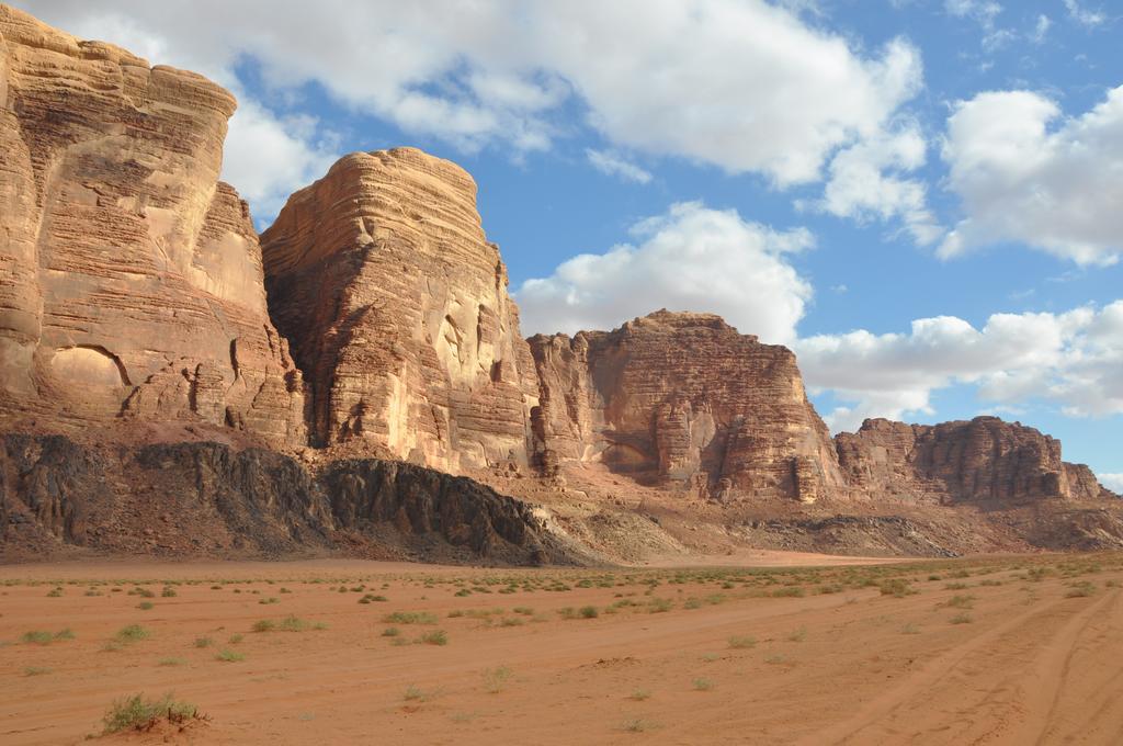 Wadi Rum Starlight Camp Экстерьер фото