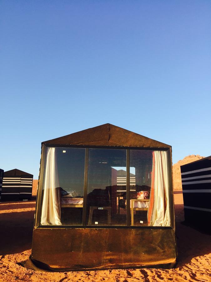 Wadi Rum Starlight Camp Экстерьер фото